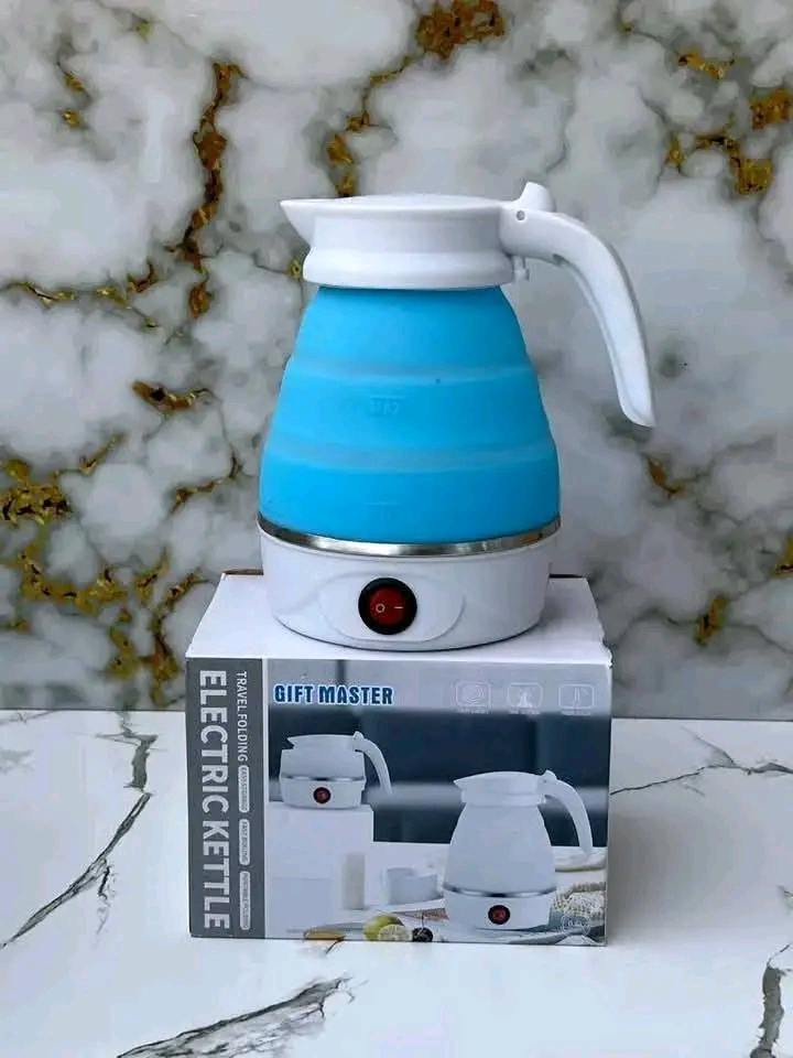 Foldable kettle