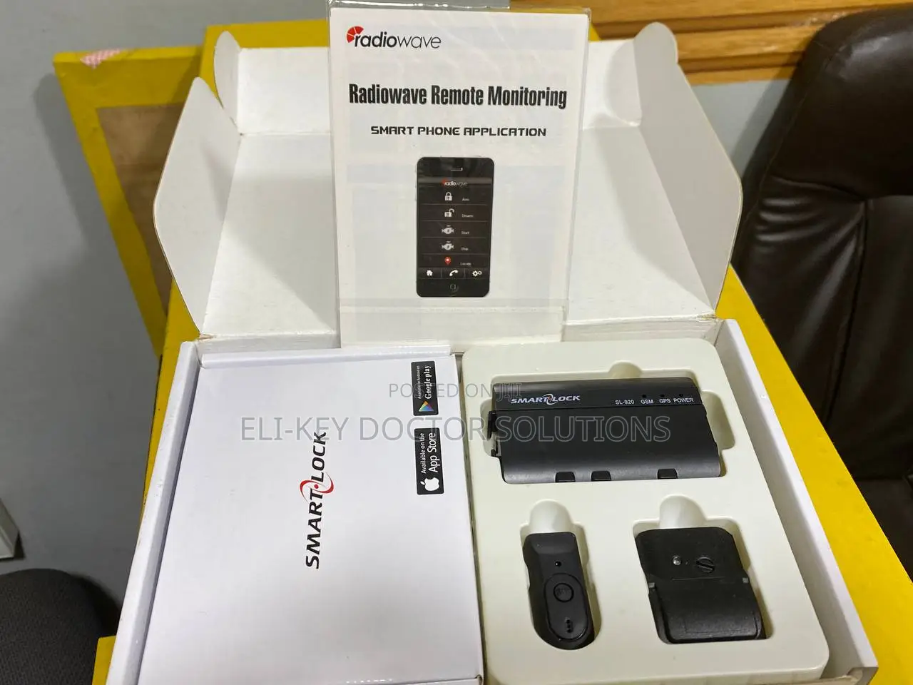 Smartlock Smartphone Tracking Car Alarm System for Toyota