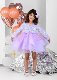 Kids clothing