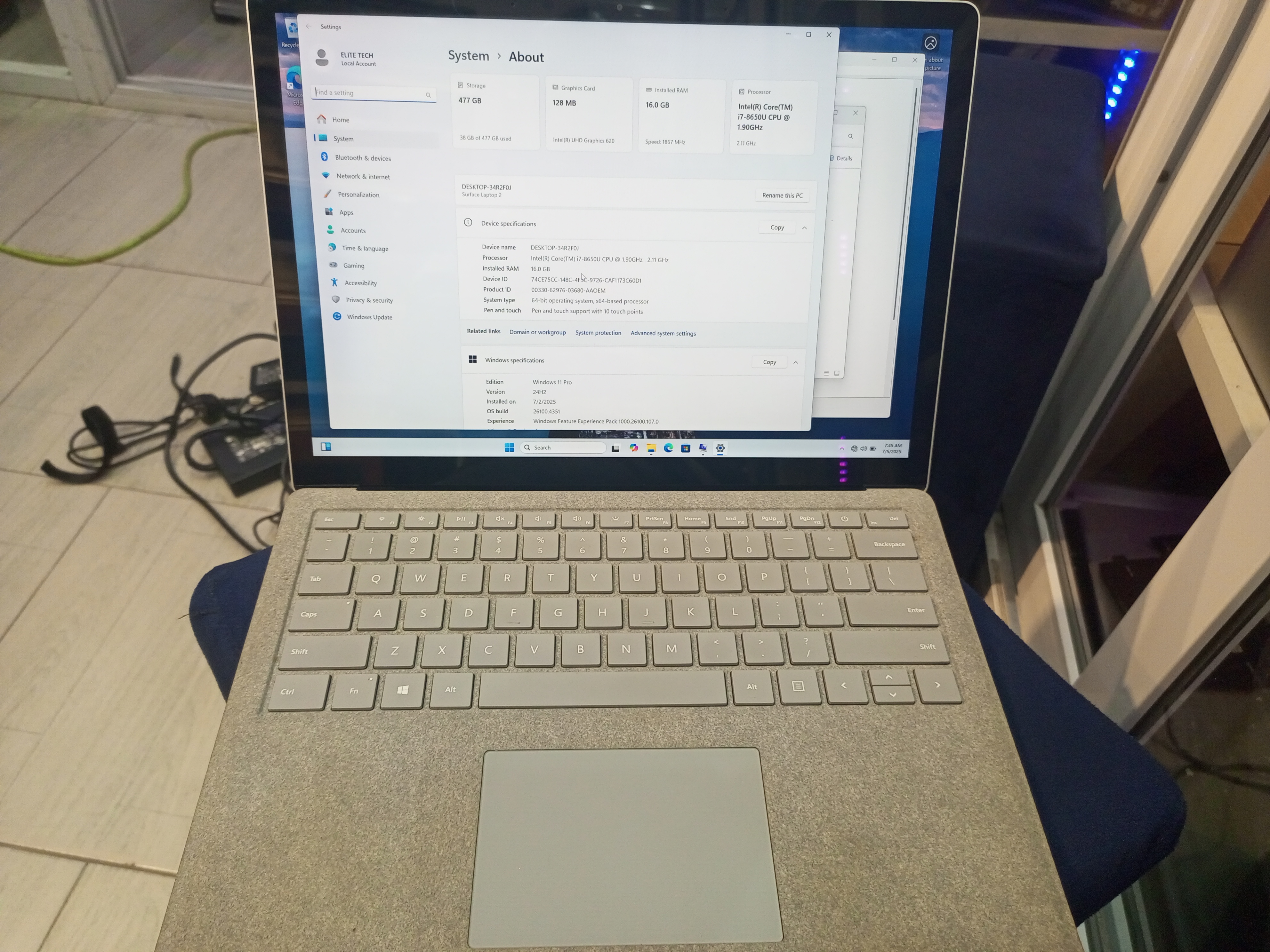 Microsoft Surface Laptop 2